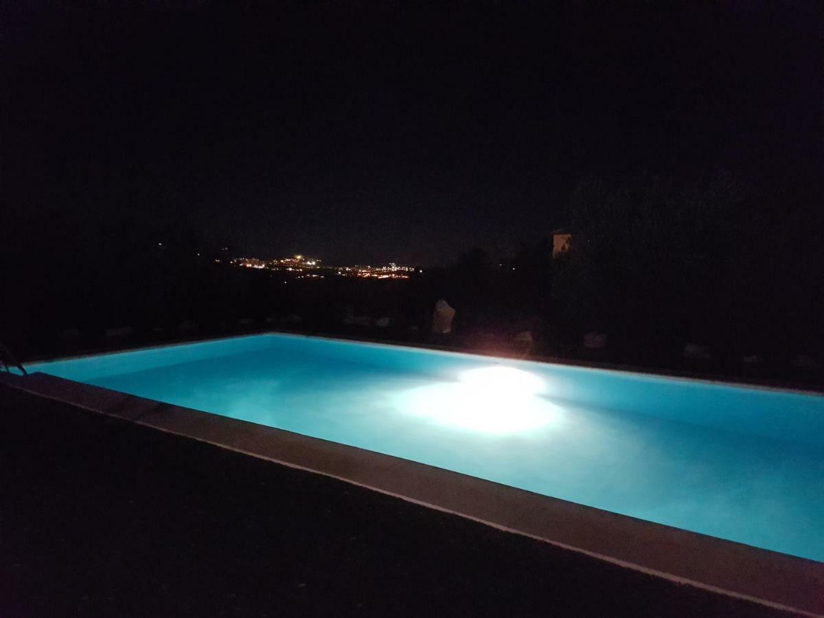 Apartamentos Rurales La Dehesa Del Acebuche Хаен Екстер'єр фото