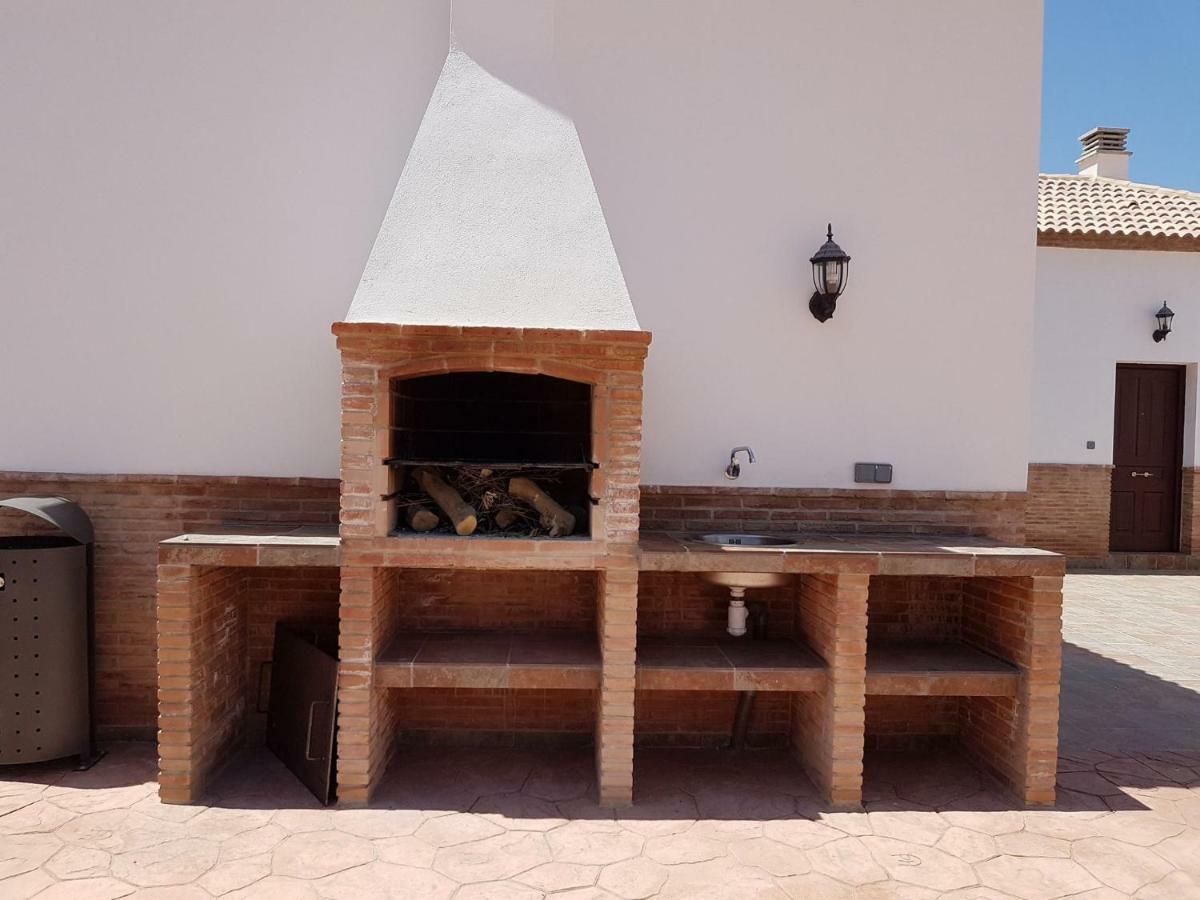 Apartamentos Rurales La Dehesa Del Acebuche Хаен Екстер'єр фото